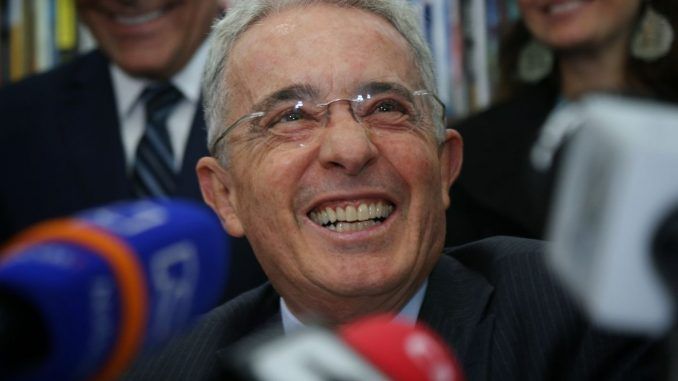 Álvaro Uribe Vélez_0